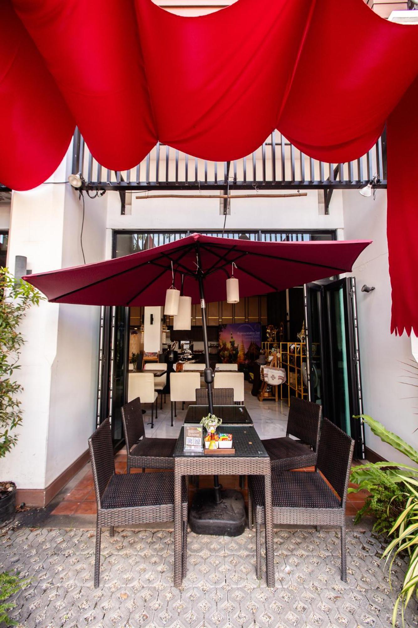The Experience Walking Street Chiang Mai Hotell Eksteriør bilde