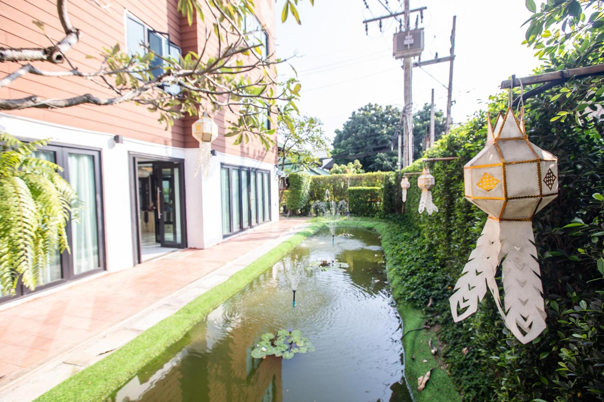 The Experience Walking Street Chiang Mai Hotell Eksteriør bilde